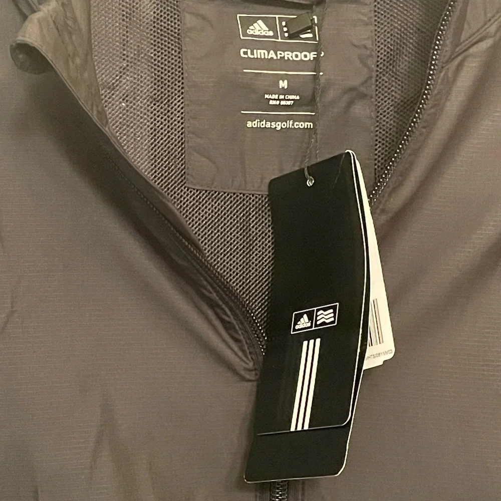 adidas Men's Black Short-Sleeve Half-Zip Windbreaker